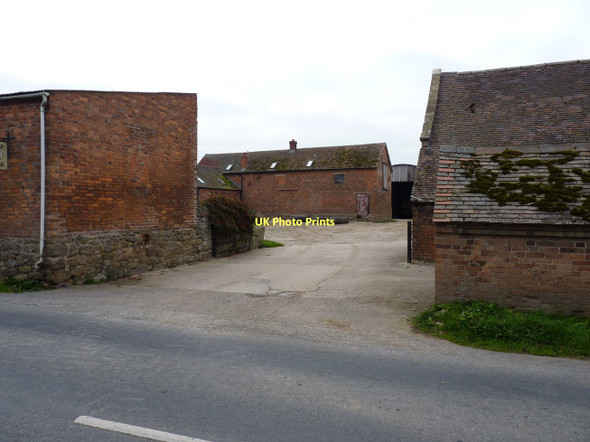Photo 6"x4" Home Farm, Longville Longville in the Dale c2011