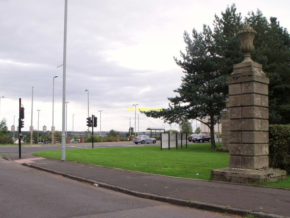 Photo 6"x4" Carlisle Road from entrance to Chatelherault Hamilton\/NS7255 c2011