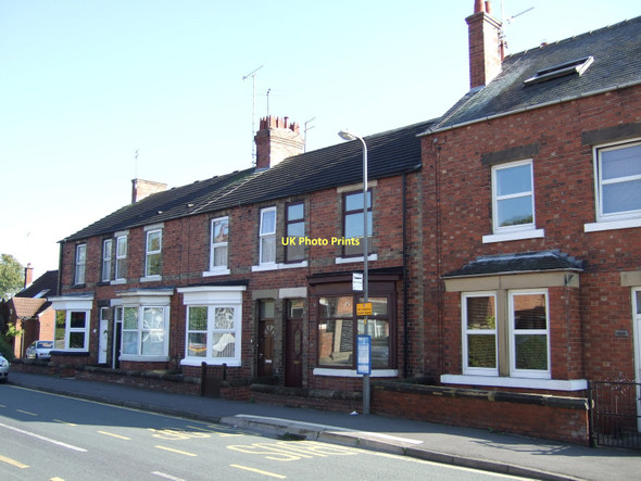 Photo 6"x4" Houses on Stutton Road Tadcaster c2011