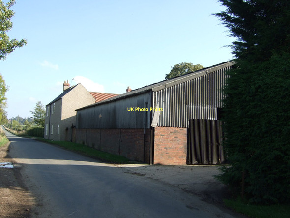 Photo 6"x4" Moor Farm Catterton c2011