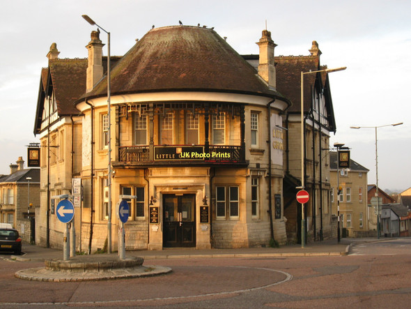 Photo 6"x4" Little George in the early morning sunshine Chippenham\/ST9173 c2011