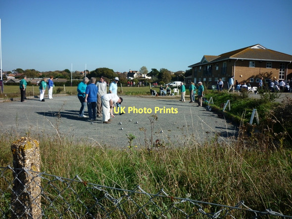 Photo 6"x4" Playing boules in Sandown Sandown c2011