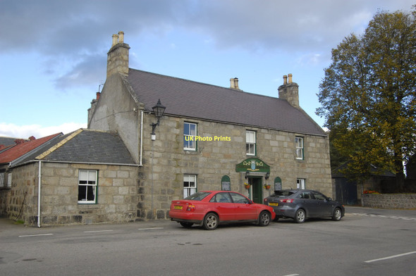 Photo 6"x4" The Aberdeen Arms, Tarland Tarland c2011