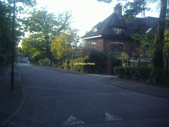 Photo 6"x4" Coombehurst Close, Cockfosters Cockfosters c2011