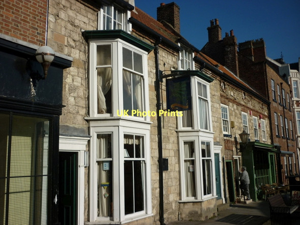 Photo 6"x4" The Green Dragon on Finkle Street Stockton-on-Tees c2011