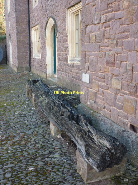 Photo 6"x4" 15th century timbers from the Exe Bridge Tiverton Tiverton\/SS9512 c2011