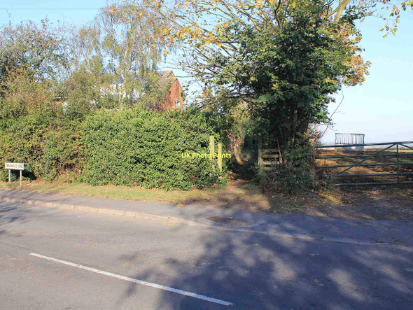 Photo 6"x4" Start of footpath to Radford Semele Harbury c2011