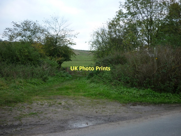 Photo 6"x4" The Chalkland Way & Minster Way at Bishop Wilton Bishop Wilton c2011