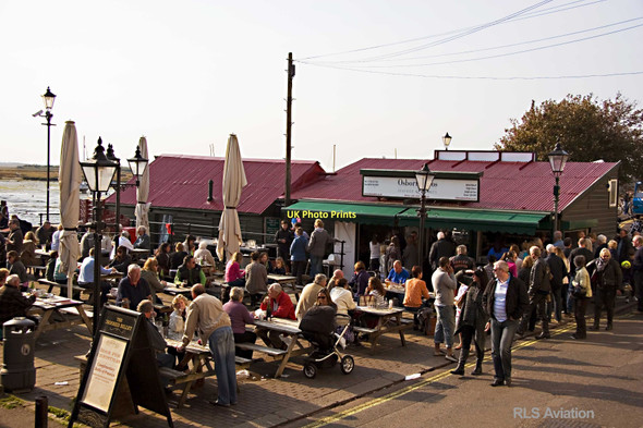 Photo 6"x4" Osborne Bros Leigh-on-Sea c2011