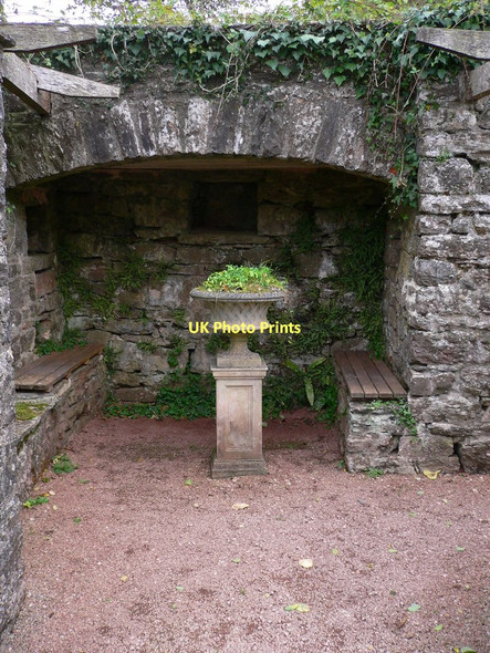 Photo 6"x4" A quiet seat at Compton Castle Compton\/SX8664 c2011