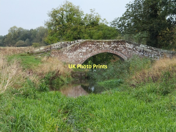 Photo 6"x4" The central packhorse bridge at Hockenhull Platts Tarvin c2011