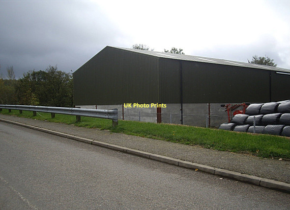 Photo 6"x4" A depot building at Strachan. Strachan c2011