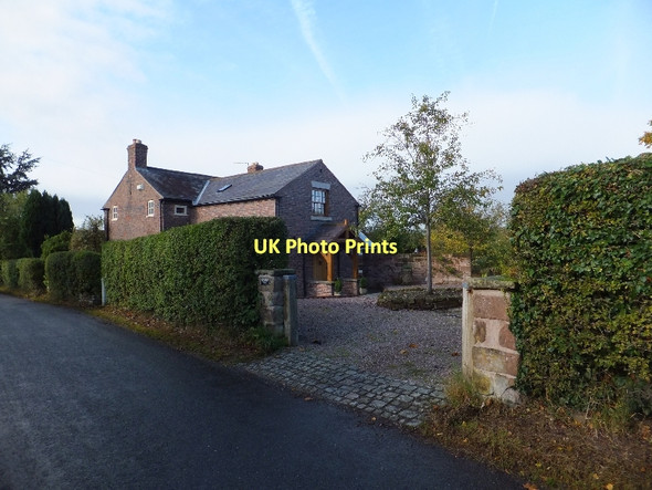 Photo 6"x4" Pear Tree Cottage Willington Corner c2011