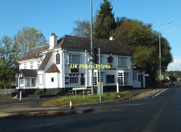 Photo 6"x4" The Harrows inn on the A449 Standeford c2011