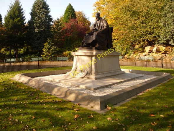 Photo 6"x4" Glasgow: Lord Kelvin statue Glasgow c2009