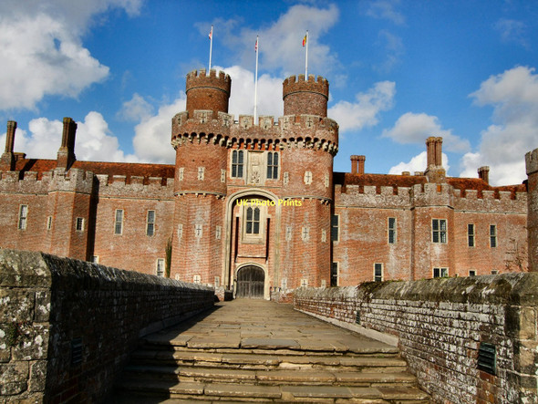 Photo 6"x4" Entrance to Herstmonceux Castle Golden Cross\/TQ6310 c2011