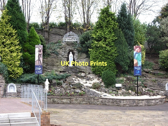 Photo 6"x4" Carfin Lourdes Grotto Motherwell c2011