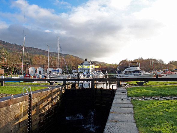 Photo 6"x4" Bowling Basin Entrance Erskine c2011