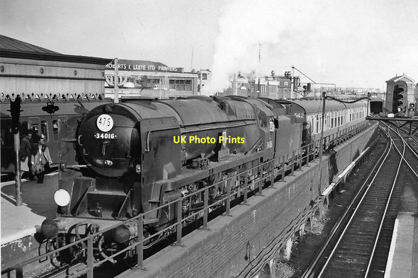 Photo 6"x4" Up express for Charing Cross entering London Bridge Station London c1959
