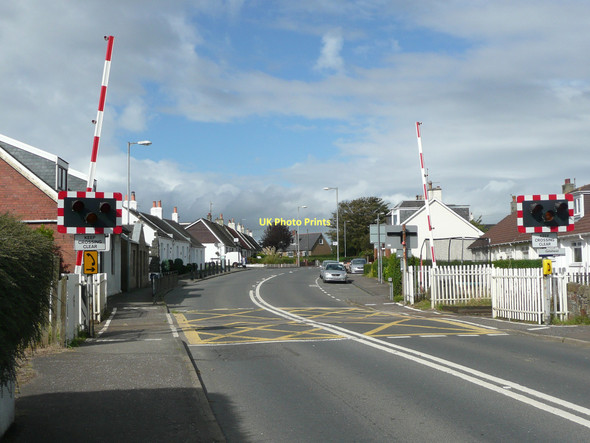 Photo 6"x4" Level crossing on the A759, Gatehead Gatehead\/NS3936 c2011