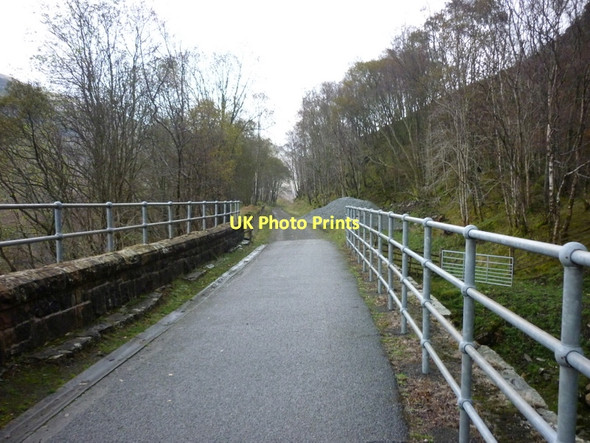 Photo 6"x4" Walking the Rob Roy Way Lochearnhead c2011 P1