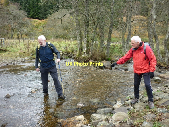 Photo 6"x4" Walking to Loch Earn via Glen Ample Edinample c2011 P2