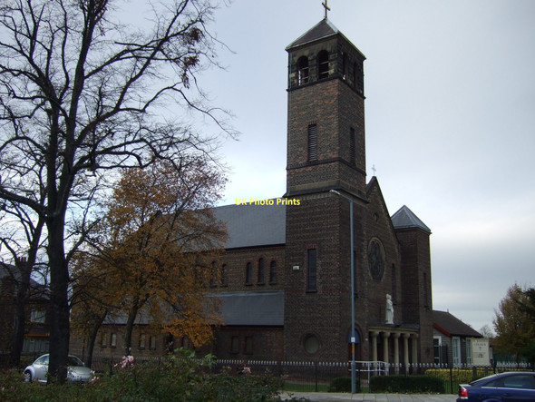 Photo 6"x4" St Joseph's Church Middlesbrough c2011