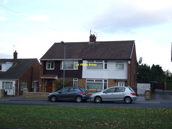 Photo 6"x4" Houses on Lealholm Crescent Middlesbrough c2011