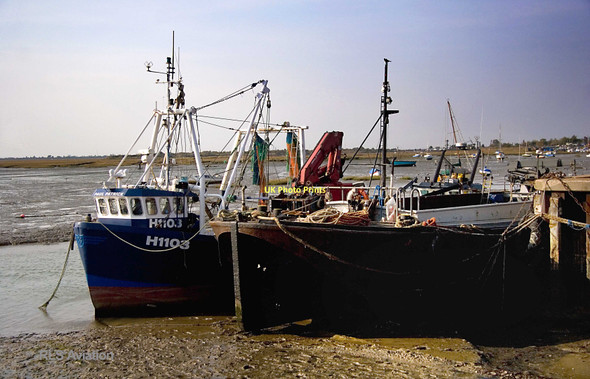 Photo 6"x4" Leigh Boats Leigh-on-Sea c2011