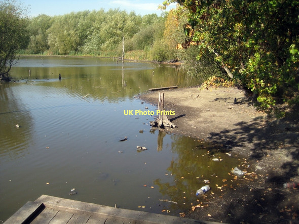 Photo 6"x4" Stanley Marsh Nature Reserve lake, low water level (1) Stanley\/SE3424 c2011