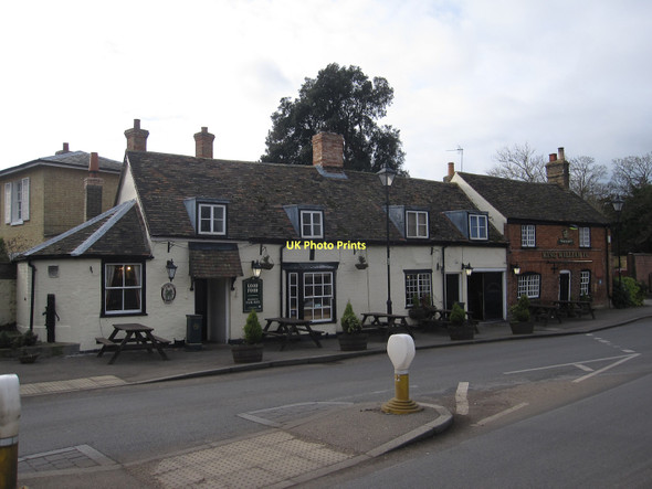 Photo 6"x4" King William IV Fenstanton c2011