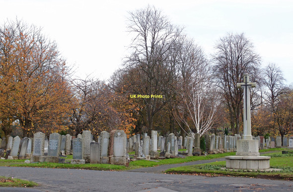 Photo 6"x4" Hawkhead Cemetery Paisley c2011