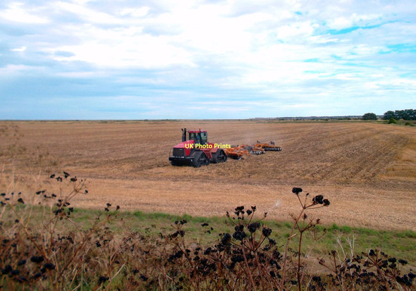 Photo 6"x4" Tractor by the Wantsum Walk Potten Street c2011