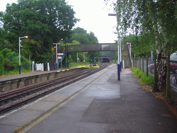 Photo 6"x4" Bookham station Little Bookham c2008