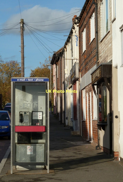 Photo 6"x4" Main Street, Carr Vale Bolsover c2011