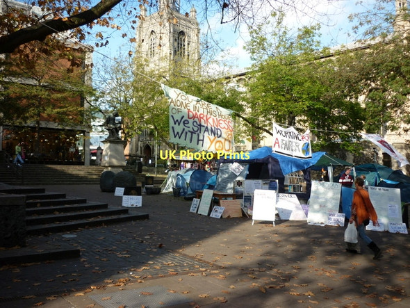 Photo 6"x4" An anti wealth protest next to Norwich City Hall Norwich c2011