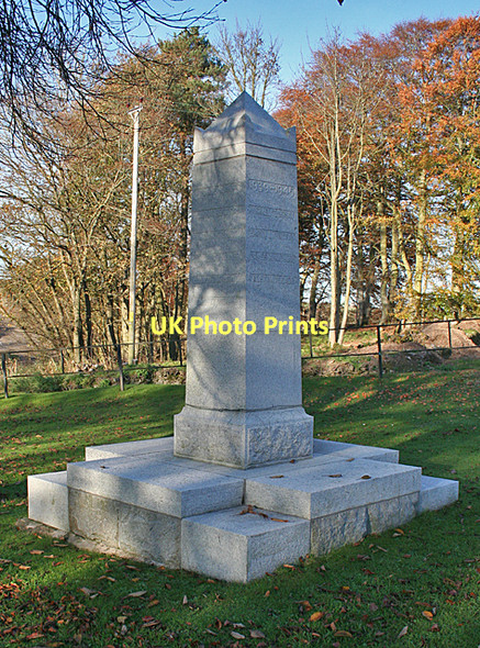 Photo 6"x4" Forglen War Memorial Bogton\/NJ6751 c2011