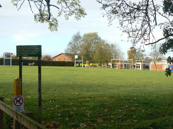 Photo 6"x4" Willowbrook Primary School Keyworth c2011