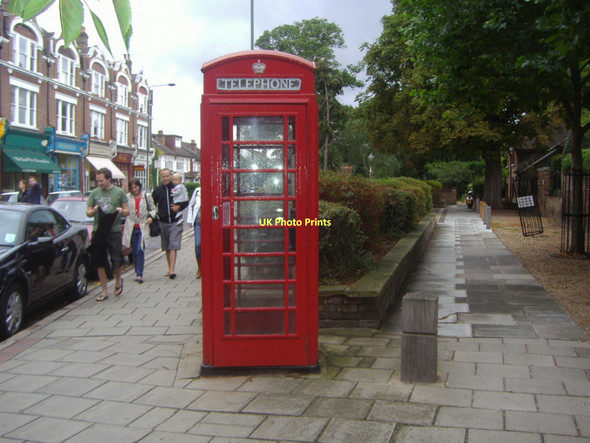Photo 6"x4" Red phone box on Church Road, Barnes Barnes c2008