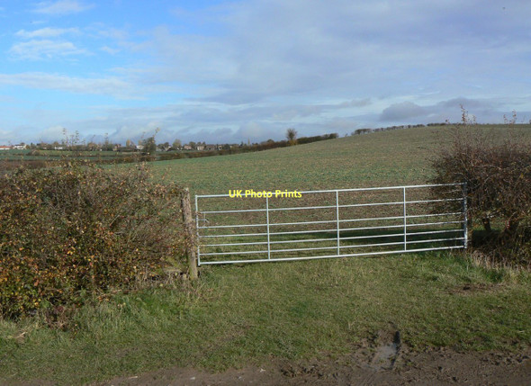 Photo 6"x4" Wolds landscape Keyworth c2011