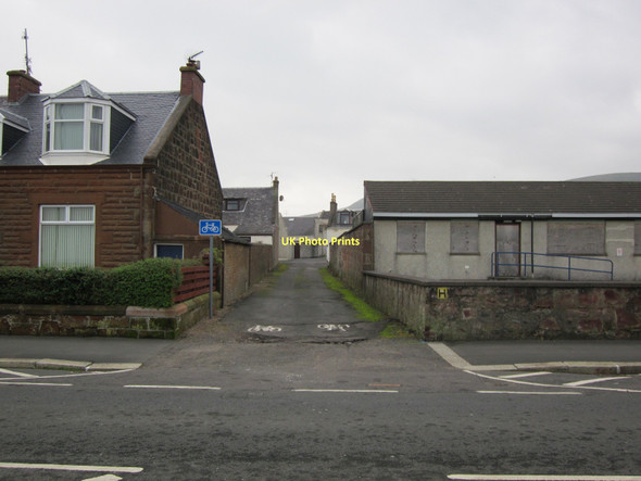 Photo 6"x4" Lane at Henrietta Street Girvan c2011
