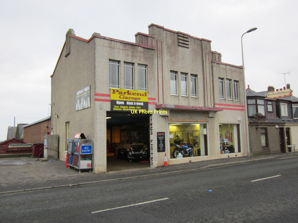 Photo 6"x4" Parkend Garage Girvan c2011