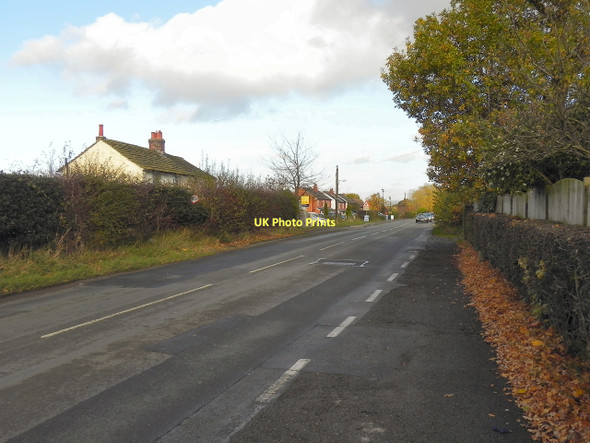 Photo 6"x4" Woodford Road Bramhall c2011
