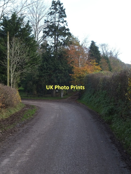 Photo 6"x4" The gateway for the house called Rudge Middlecott\/SS7507 c2011