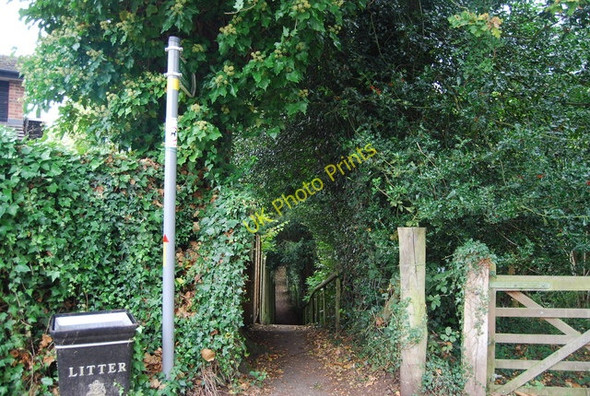 Photo 6"x4" Footpath by Nellington Wood off Nellington Rd Denny Bottom c2009