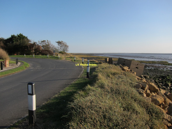 Photo 6"x4" Road to Spurn Kilnsea c2011