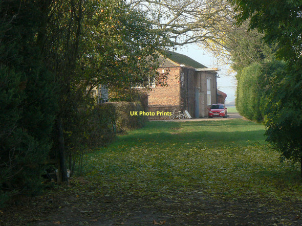Photo 6"x4" Track through Kinoulton Grange Farm Hickling\/SK6929 c2011