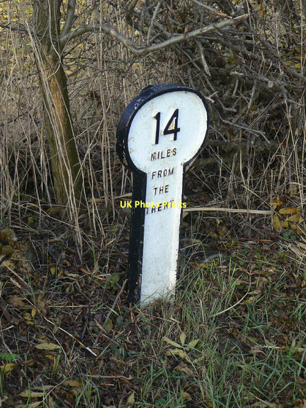 Photo 6"x4" 14 miles from the Trent Hickling\/SK6929 c2011
