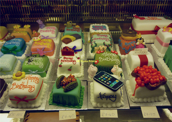 Photo 6"x4" Cakes in the Covered Market Oxford\/SP5106 c2011