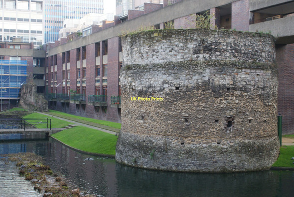 Photo 6"x4" Roman (London) Wall, Barbican London c2011